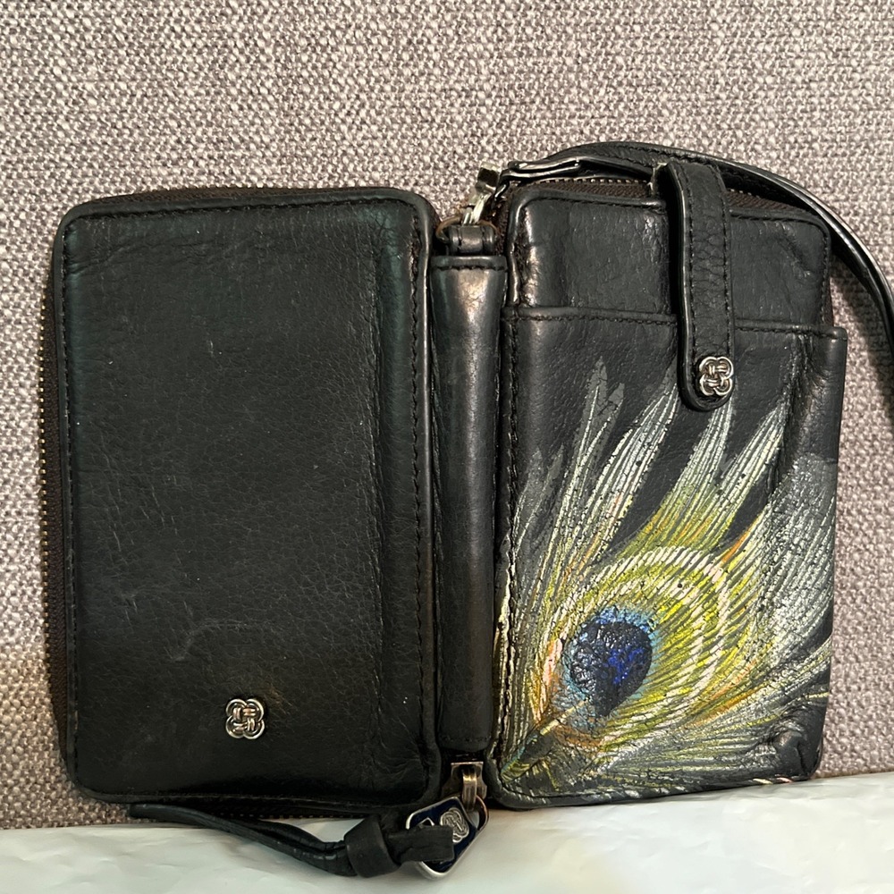 Elliott Lucca Zip Around Leather Wristlet Hand Painted Peacock Feather - Picture 11 of 16